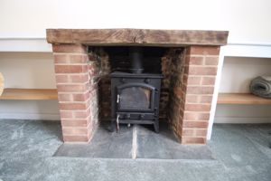 Log Burner- click for photo gallery